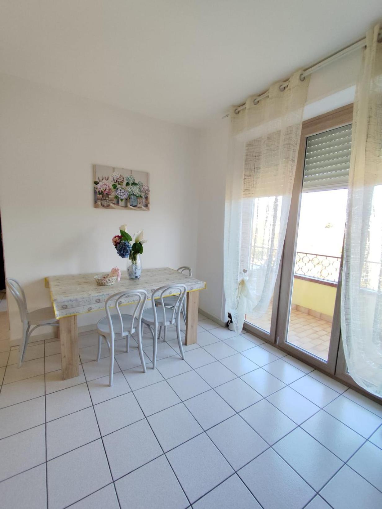 דירות לואינו Residenza Tiziana מראה חיצוני תמונה
